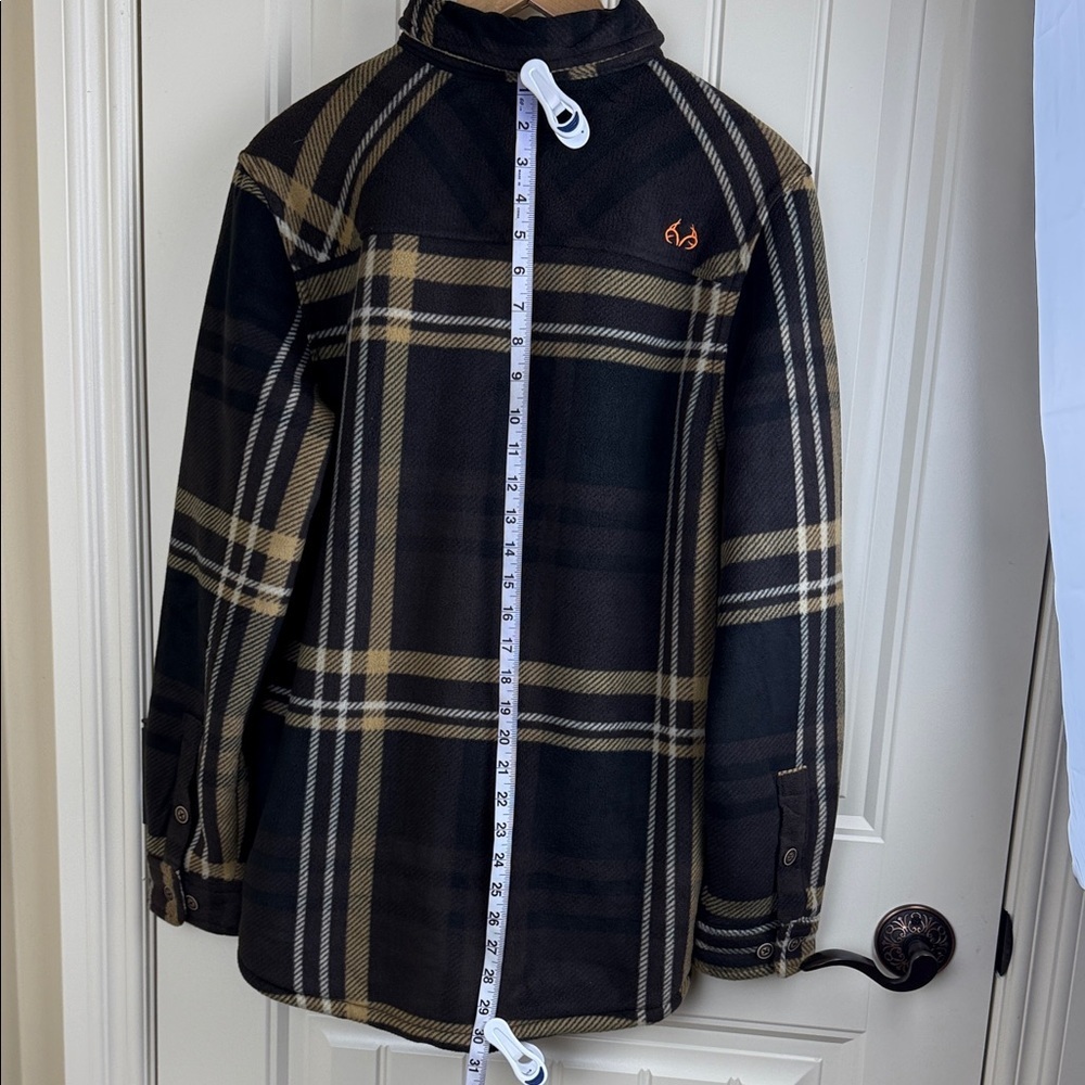 Realtree Men’s Sherpa Lined Flannel Shacket Jacket Brown Beige Plaid NWT M - Picture 9 of 15